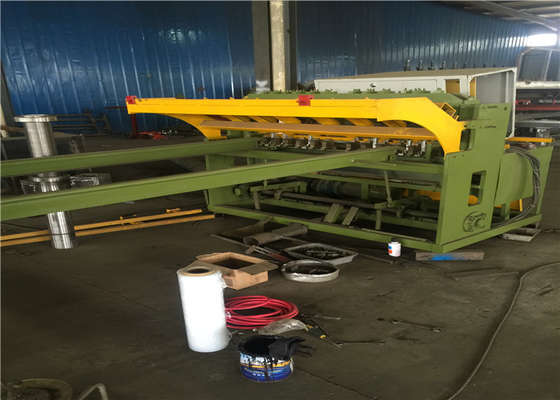 Agriculture Fence Mesh Welding Machine 50mm 300mm Welded Mesh Making Machine