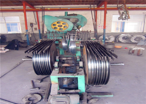 300m/h High Speed Barbed Wire Machine , 21 Strips Razor Wire Machine