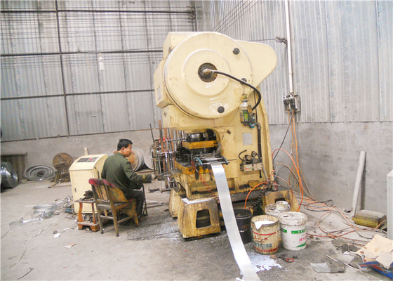 11 Strips Razor Barbed Wire Machine 2000KG With PLC Control Punching