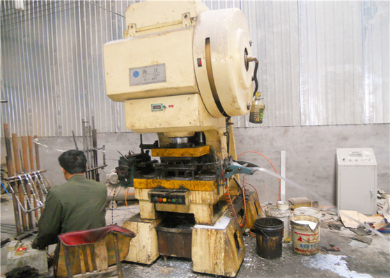 11 Strips Razor Barbed Wire Machine 2000KG With PLC Control Punching
