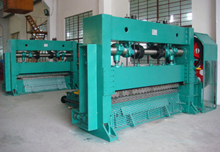 110times/min Expanded Metal Mesh Machine